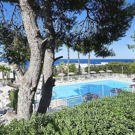 Hotel Grand Riviera - Cdshotels 4*