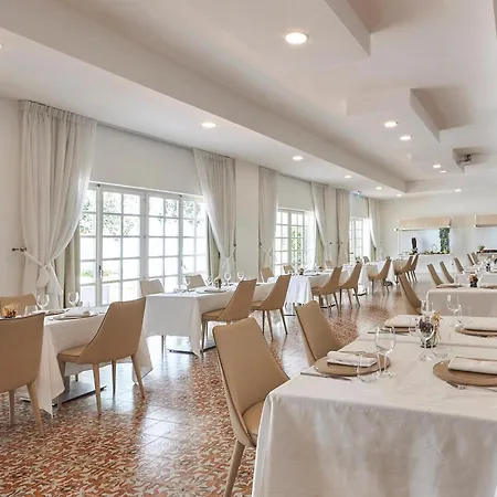 Szálloda Grand Riviera - Cdshotels 4*